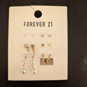 Forever 21 Gold and White Earring Collection